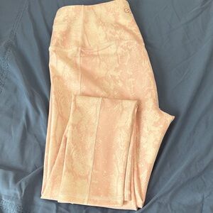 Calia by Carrie Underwood, workout leggings in soft pink, size large.